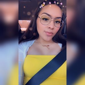 Meet your Posher, Dulce